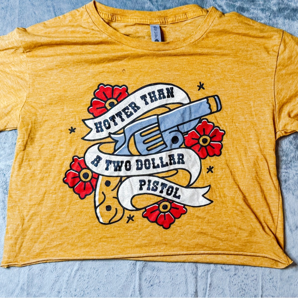 Women’s Graphic Tee - Yellow